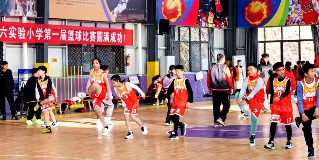篮球阵容图解_篮球比赛阵容_篮球赛规则两套阵容图