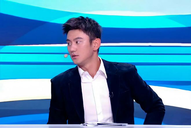 游泳蛙泳奥运会冠军_奥运冠军蛙泳_奥运冠军游泳视频蛙泳