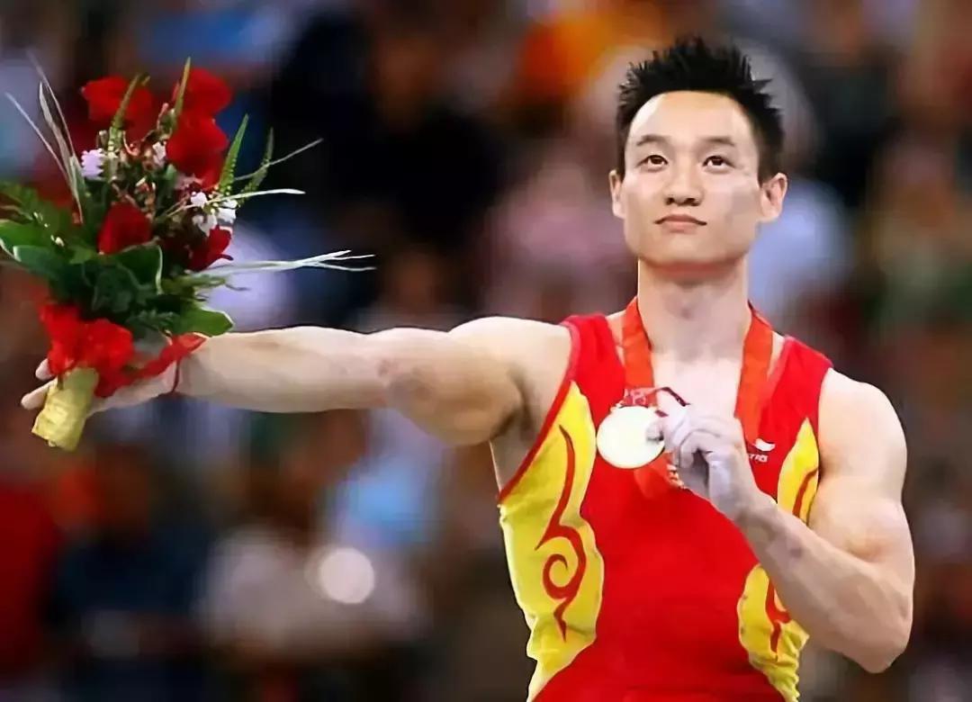 举重选手的历史_举重历史第一人_举重选手冠军