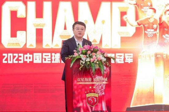 上海海港足球俱乐部队员_上海海港足球队_上海海港足球俱乐部拿过冠军吗
