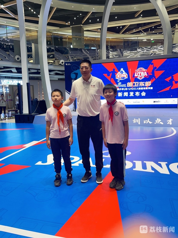 五人篮球赛规则常识_女子五人篮球比赛规则_五人制女子篮球赛规则