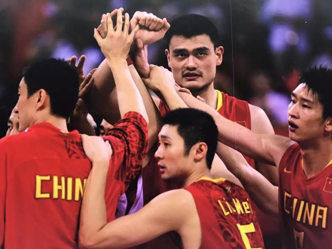 篮球世界大赛冠军_篮球冠军赛是什么意思_第一届国际篮球赛冠军是谁