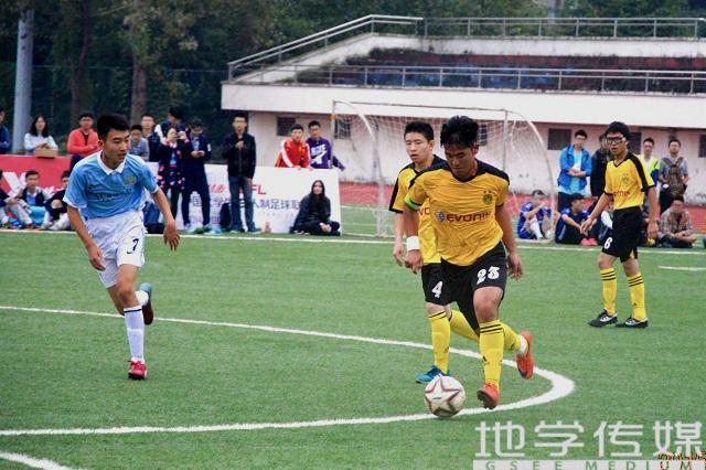 西南交大足球队_西南交通大学足球院系杯冠军_西南足球学院